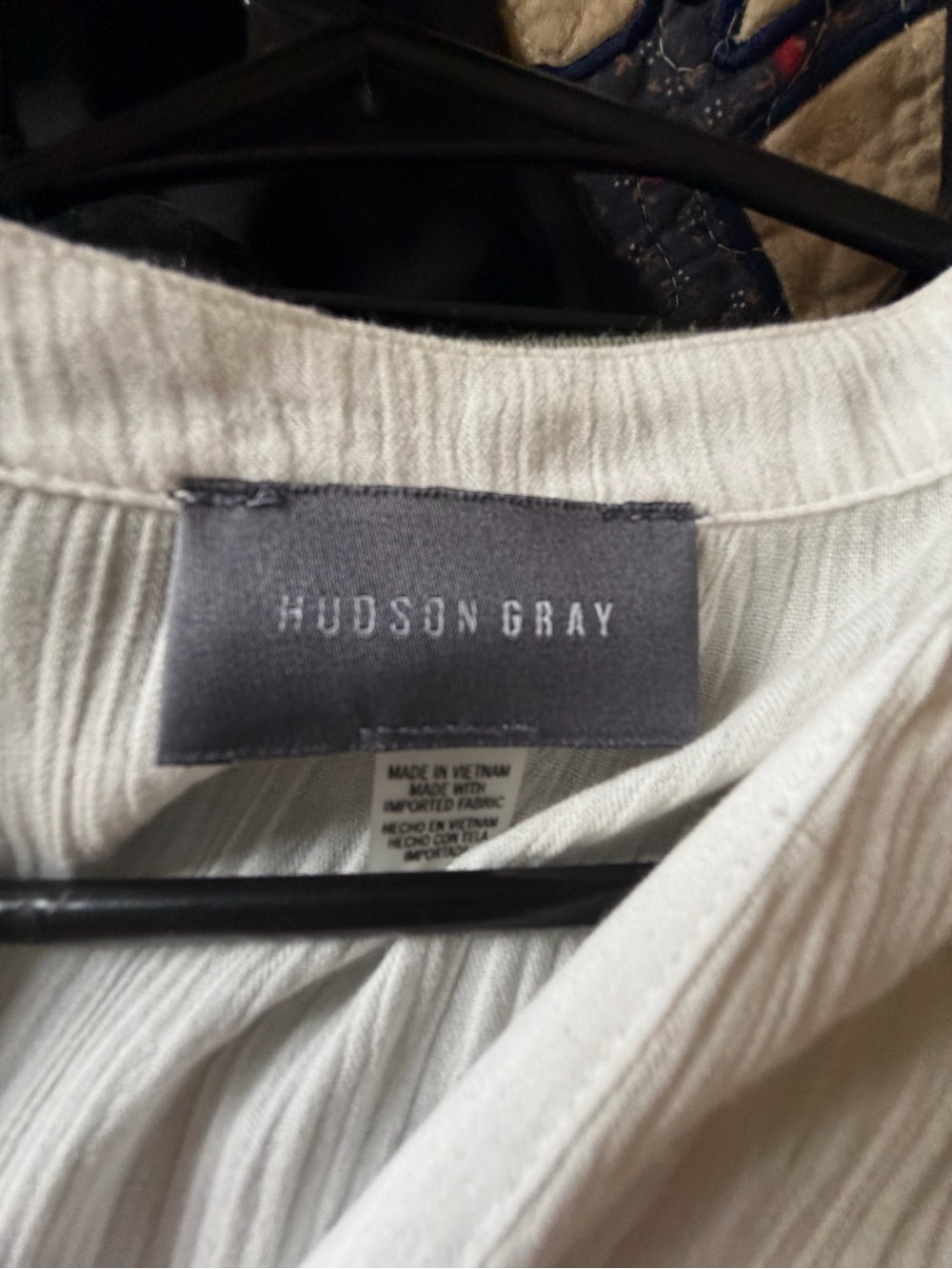 Hudson Gray Cream Ribbed Top - Picture 4 of 4